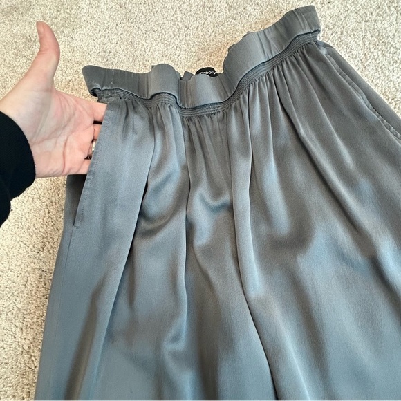 THEORY Womens Gray Silk Smocked Gathered Pull-on Culottes Sz S - Picture 5 of 12